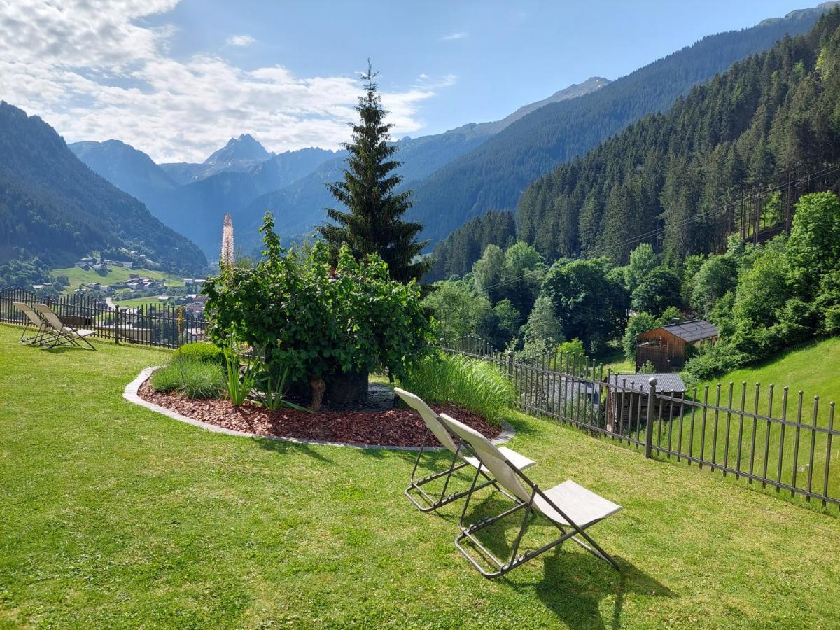 Alpenpension Maderer Gaschurn Exteriör bild