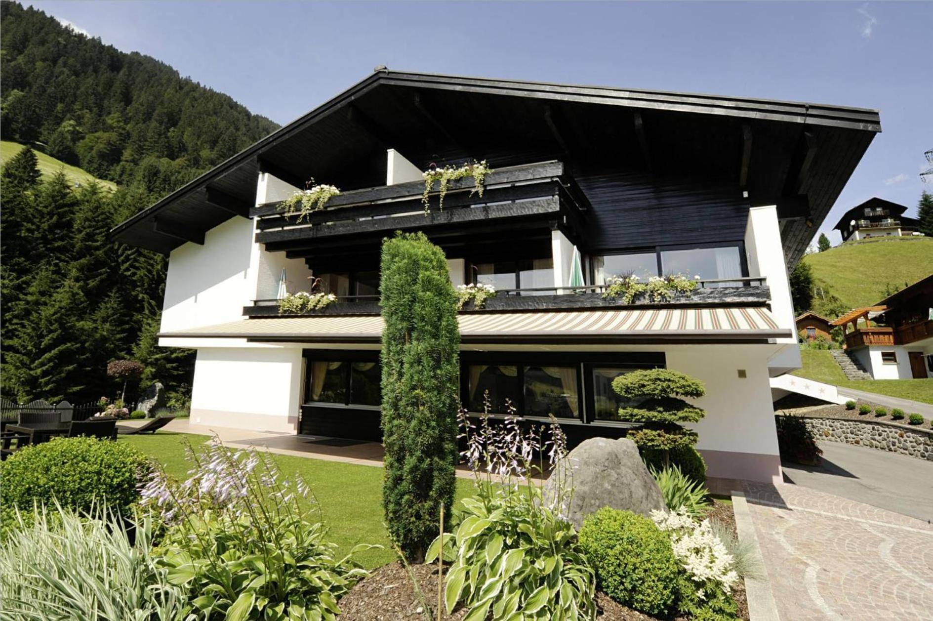 Alpenpension Maderer Gaschurn Exteriör bild