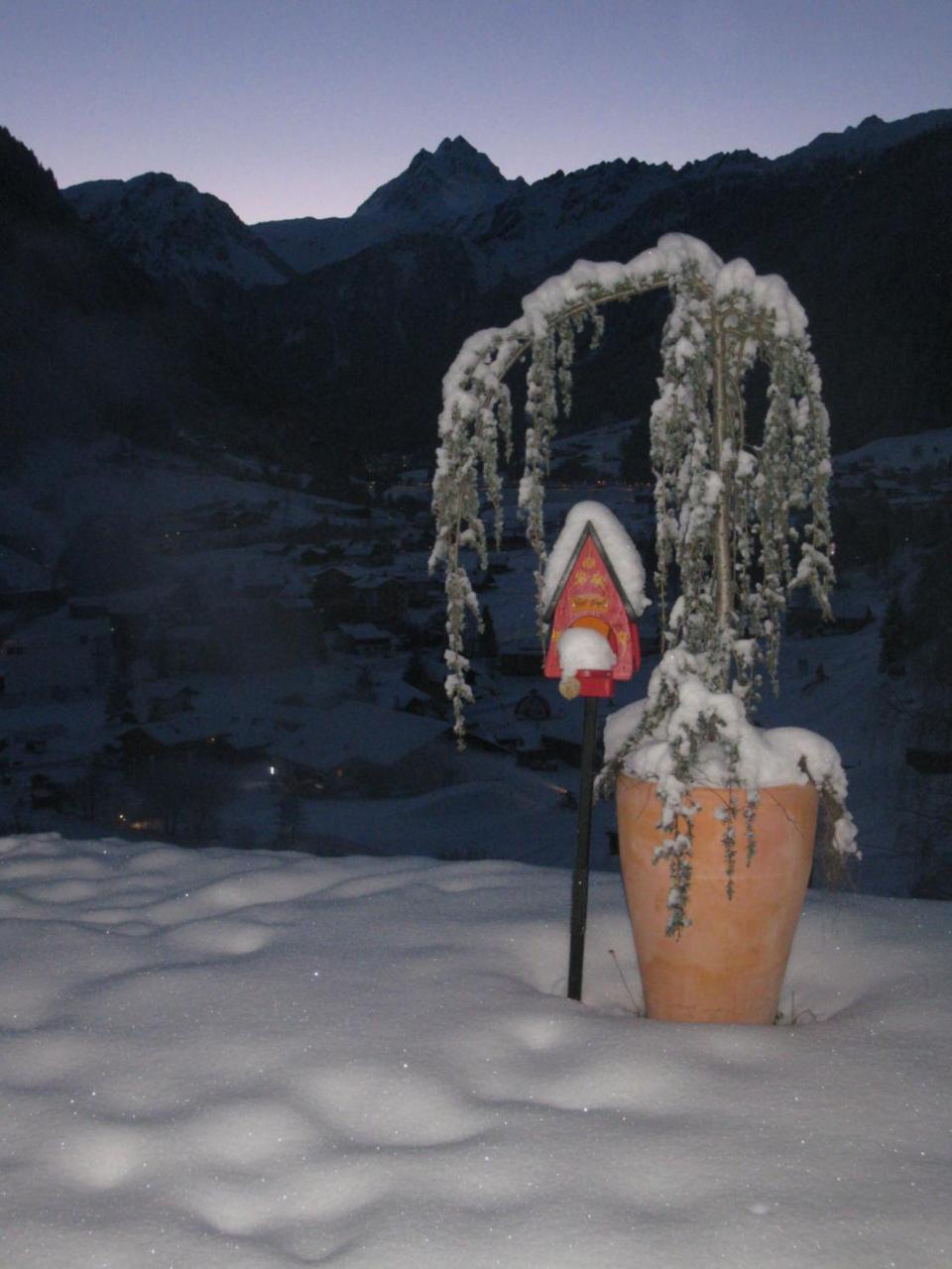 Alpenpension Maderer Gaschurn Exteriör bild